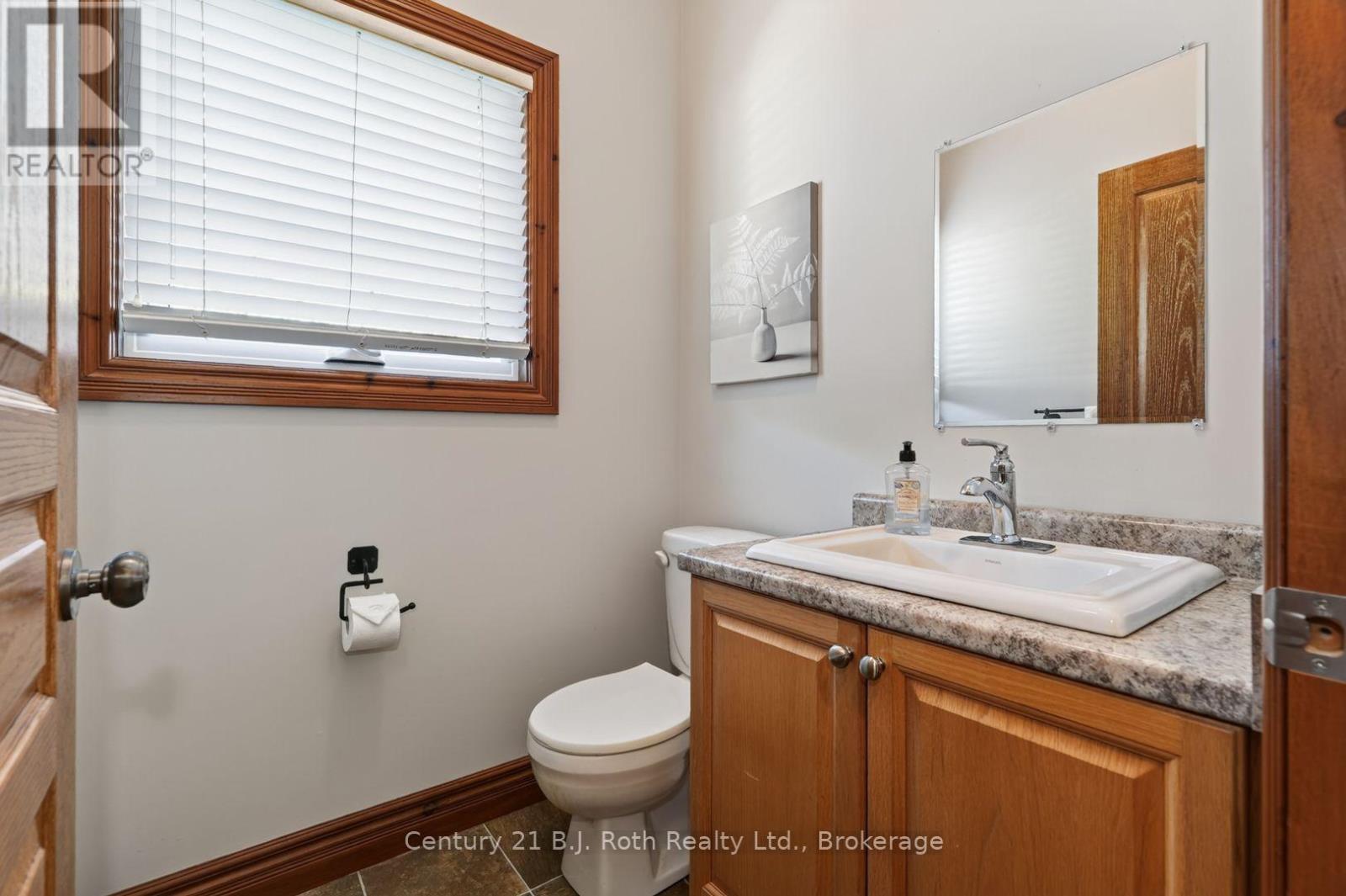 1992 Marchmont Road, Severn (Marchmont), Ontario L3V 0V6 - Photo 17 - S13783758