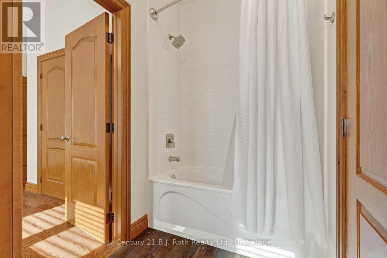 1992 Marchmont Road, Severn (Marchmont), Ontario L3V 0V6 - Photo 24 - S13783758