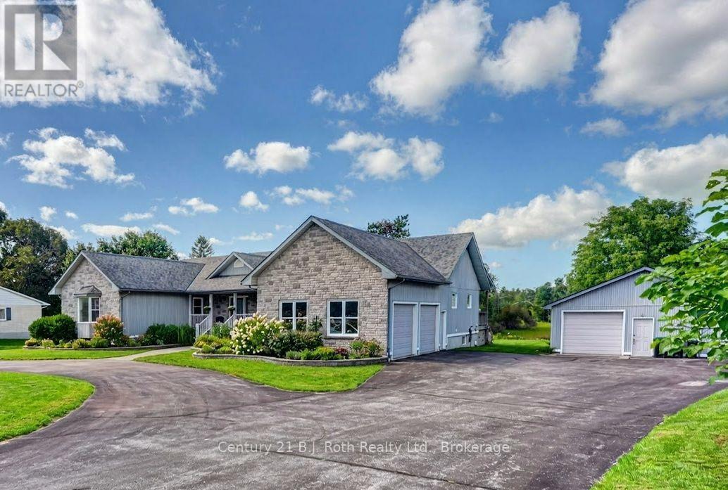 1992 Marchmont Road, Severn (Marchmont), Ontario L3V 0V6 - Photo 41 - S13783758