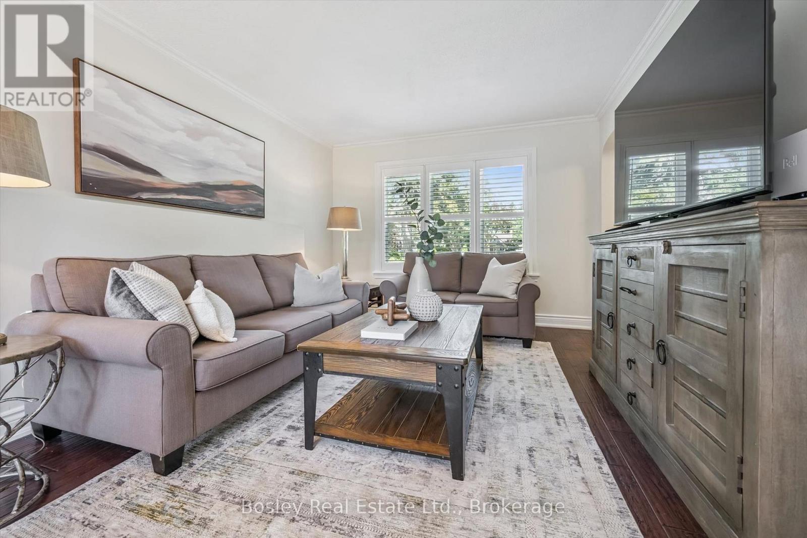 1010 Baldwin Road, Mississauga, Ontario  L4Y 1J2 - Photo 6 - W13783718