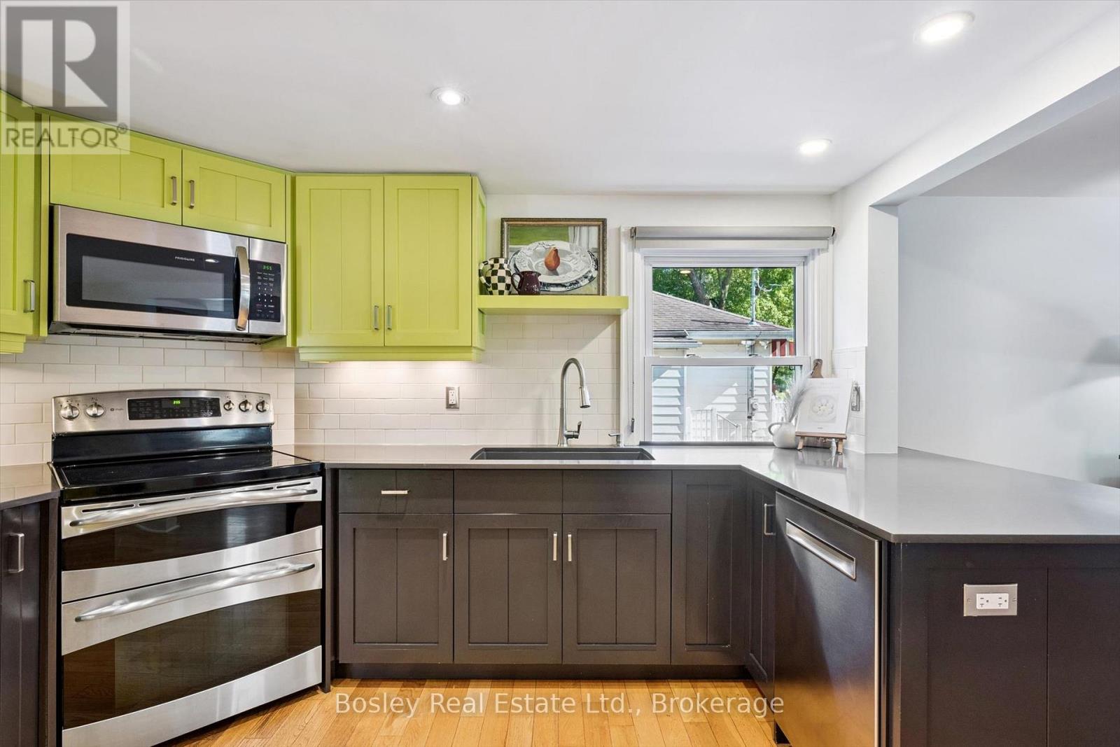 49 Edgehill Drive, Guelph, Ontario N1H 5E3 - Photo 11 - X13783662