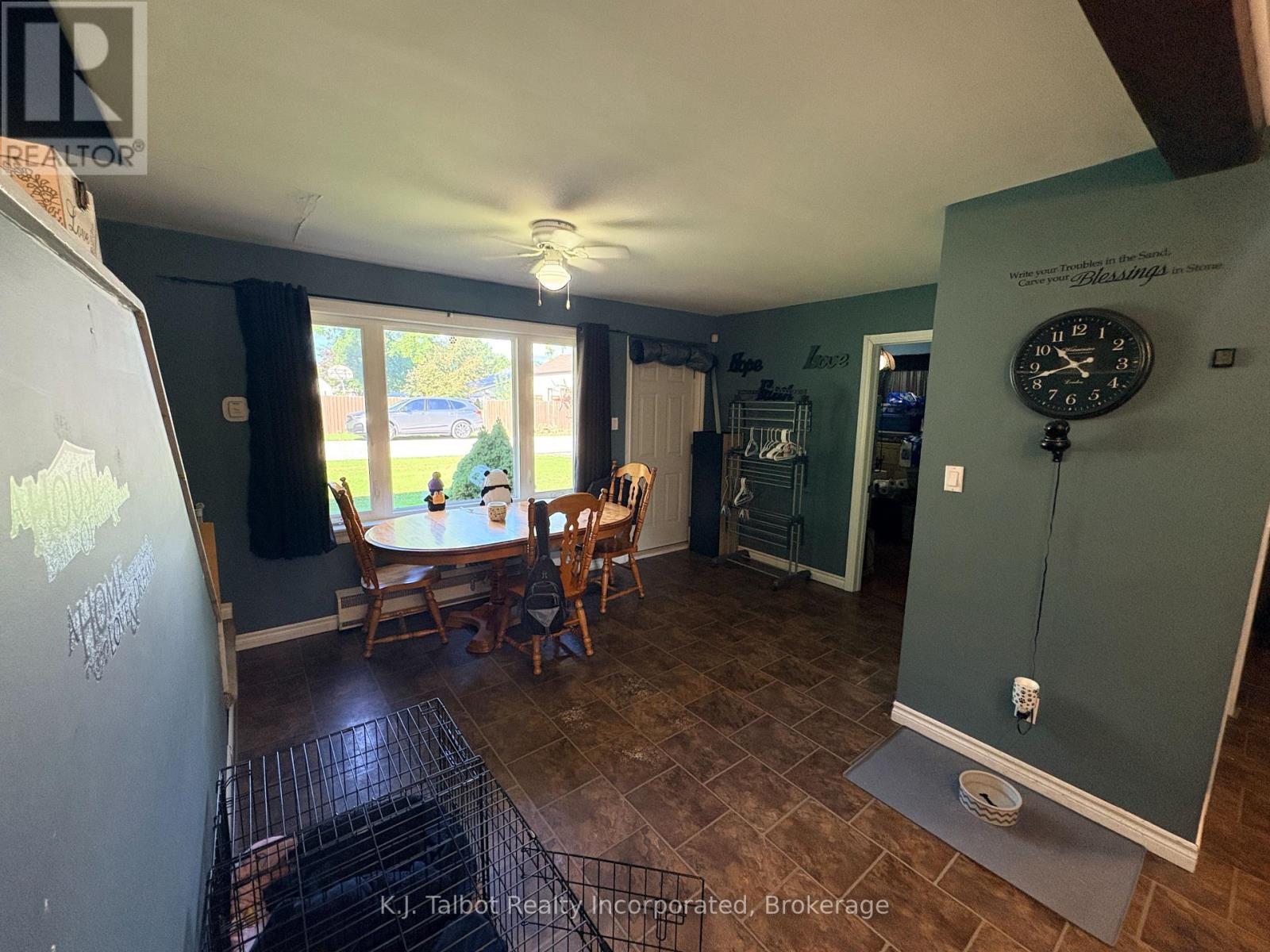 24 Maclellan Drive, Huron East, Ontario  N0M 1J0 - Photo 11 - X13783730