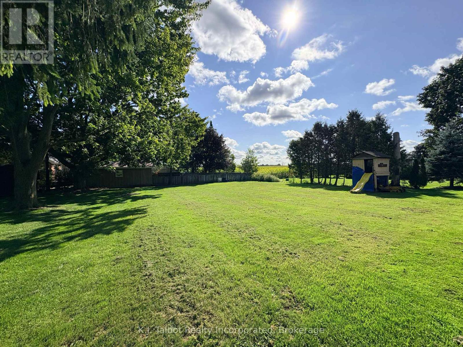 24 Maclellan Drive, Huron East, Ontario  N0M 1J0 - Photo 24 - X13783730