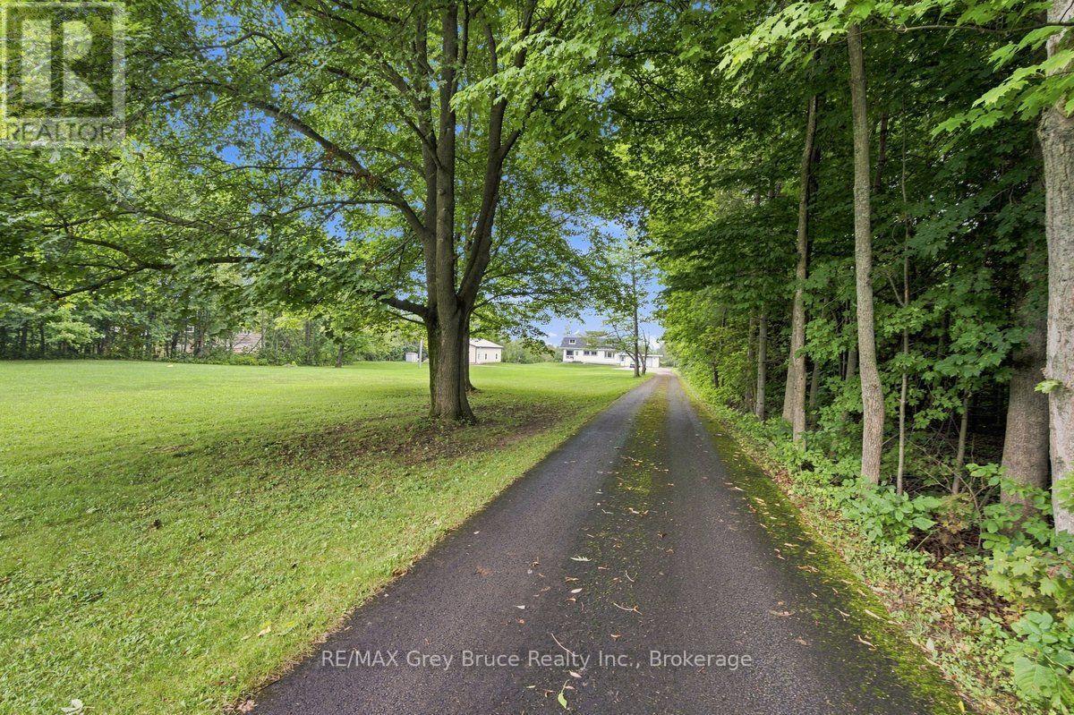 31906 Grey 1 Road, Georgian Bluffs, Ontario N0H 1S0 - Photo 29 - X13783772
