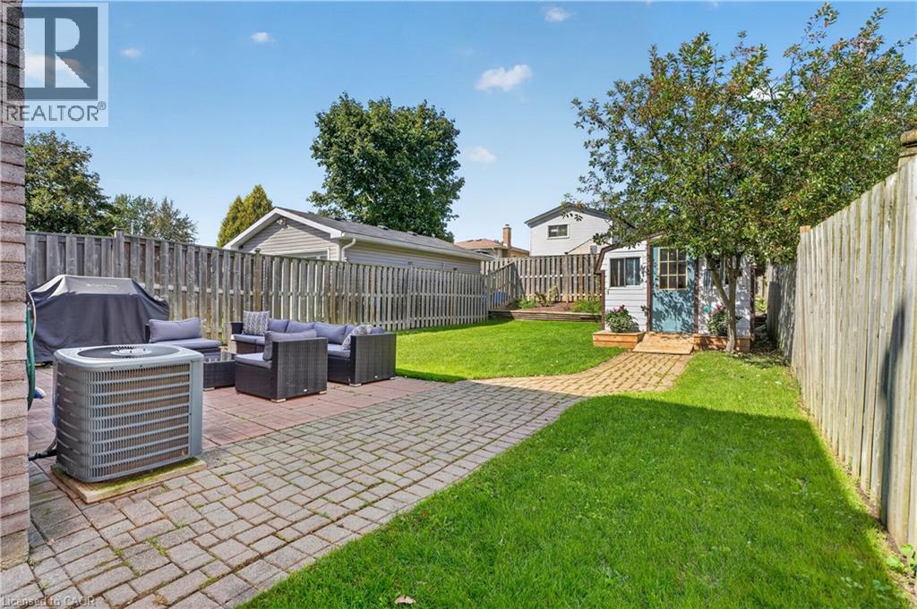 38 Meadow Woods Crescent, Kitchener, Ontario  N2N 1S5 - Photo 6 - 40861949