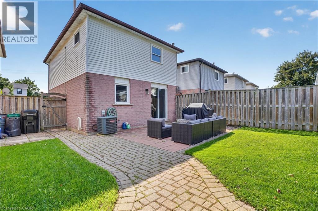38 Meadow Woods Crescent, Kitchener, Ontario  N2N 1S5 - Photo 12 - 40861949
