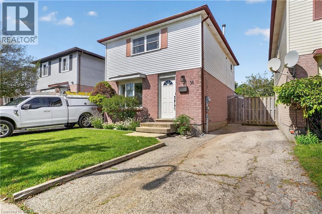 38 MEADOW WOODS Crescent, Kitchener, Ontario
