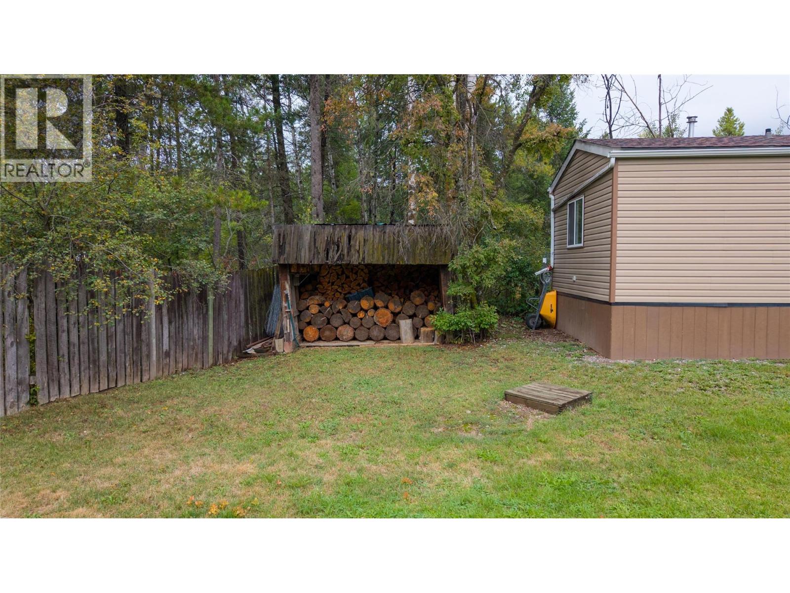 7285 Jaffray Village Loop Road photo 42