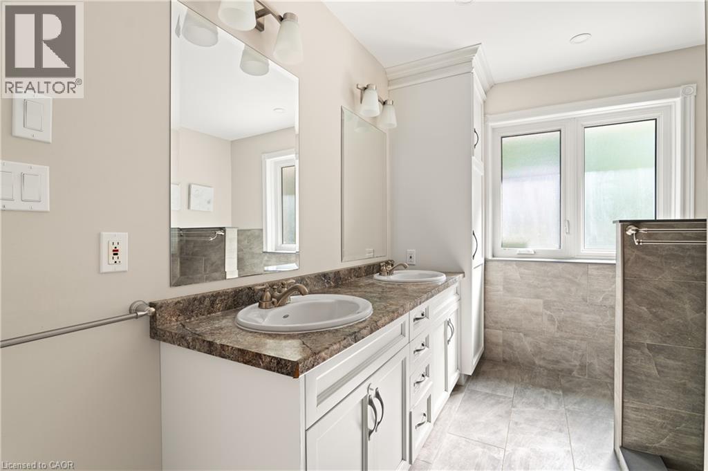 648 Bayhampton Crescent, Waterloo, Ontario  N2K 3P1 - Photo 24 - 40857793