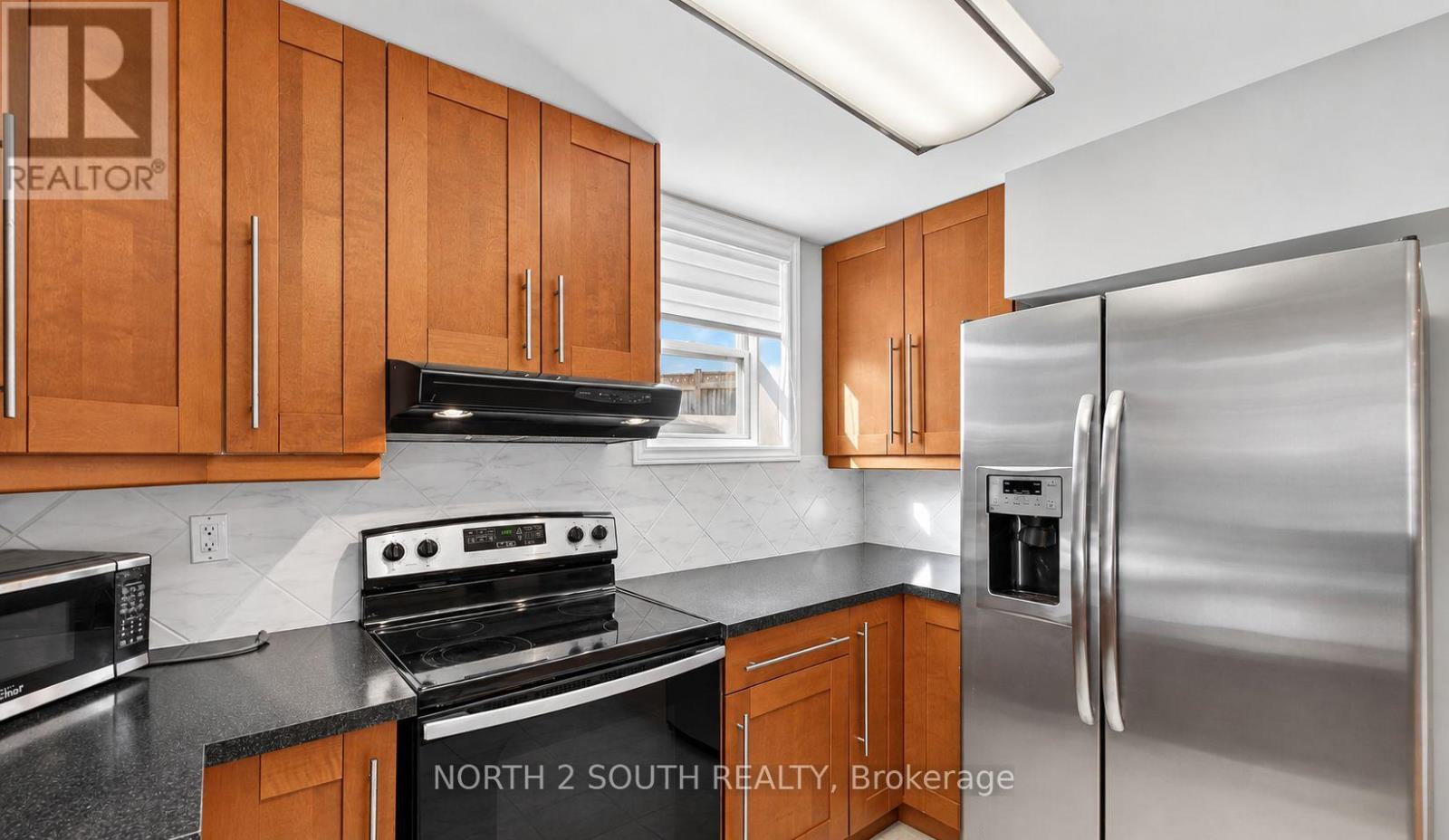 372 Crofters Road, Vaughan, Ontario  L4L 8Y3 - Photo 28 - N13779178