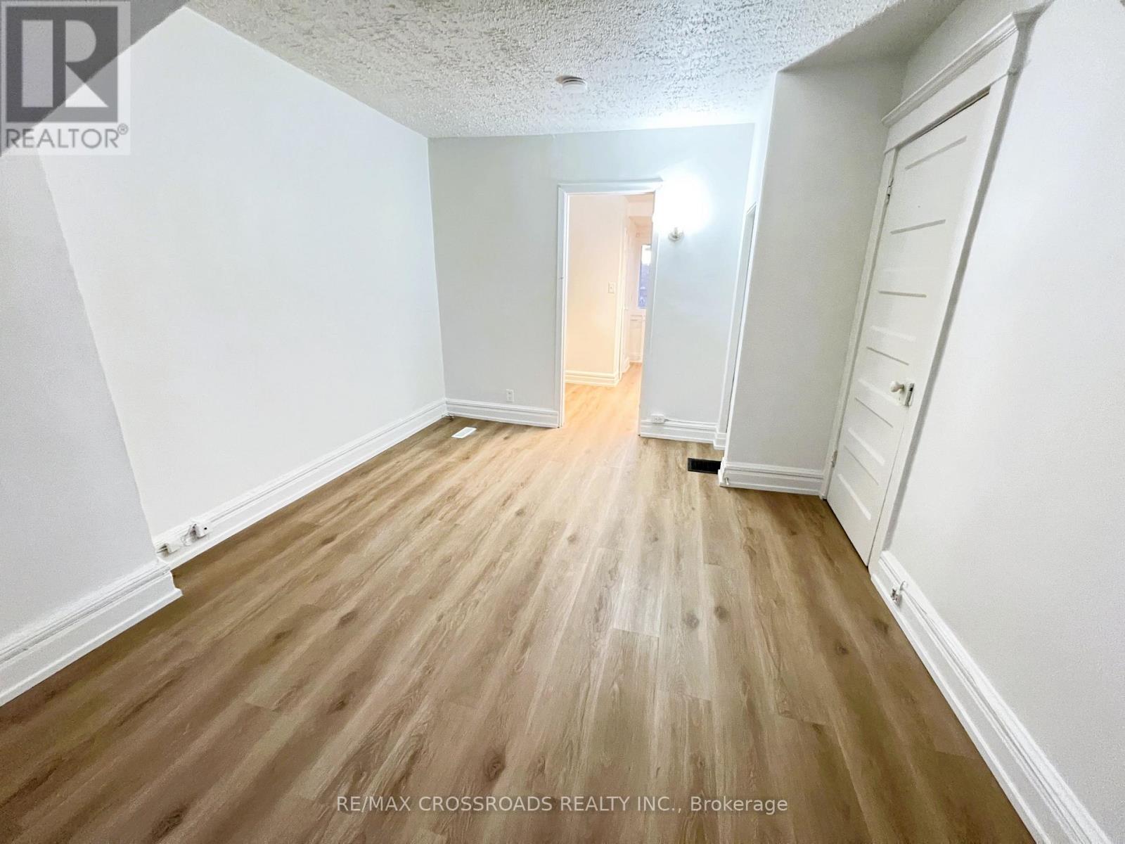 82 Curzon Street, Toronto, Ontario  M4M 3B4 - Photo 29 - E13783684