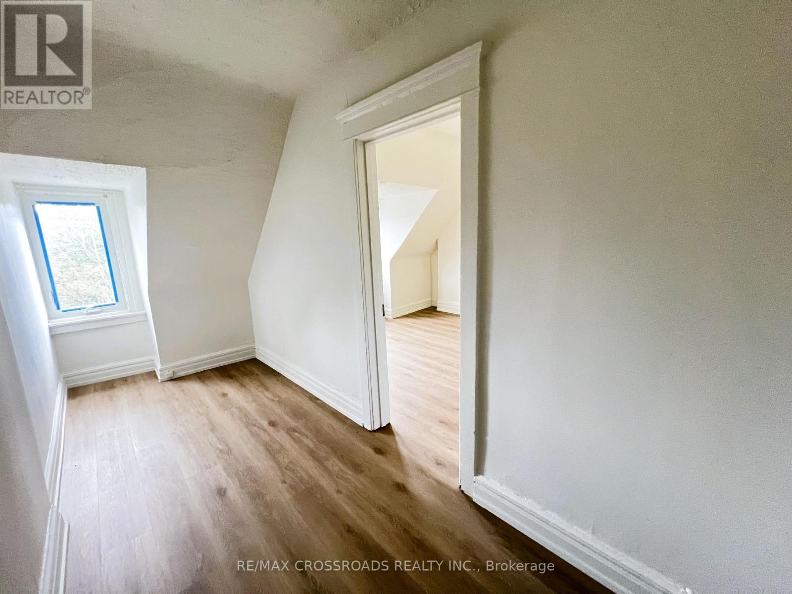 82 Curzon Street, Toronto, Ontario  M4M 3B4 - Photo 31 - E13783684