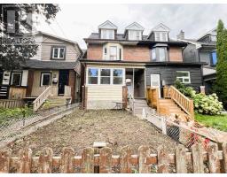 82 CURZON STREET, Toronto, Ontario