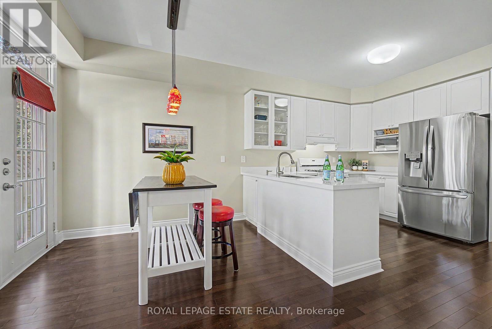15 Waterbridge Way, Toronto, Ontario  M1C 5C5 - Photo 10 - E13783734