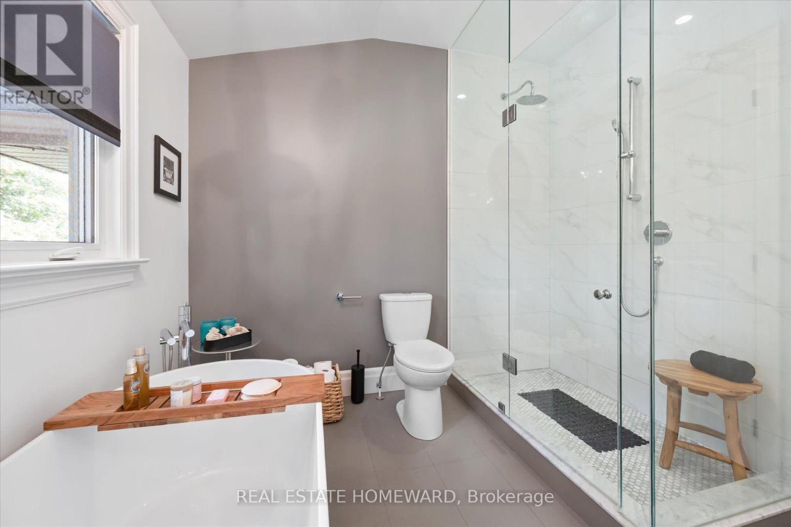 101 Northdale Boulevard, Toronto, Ontario  M4B 1X1 - Photo 28 - E13783764