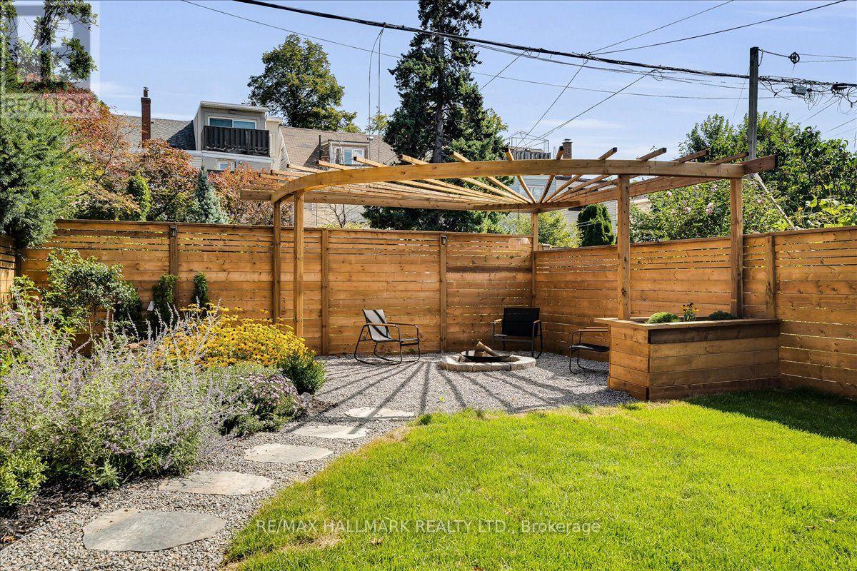25 Bowden Street, Toronto, Ontario  M4K 2X3 - Photo 43 - E13783780