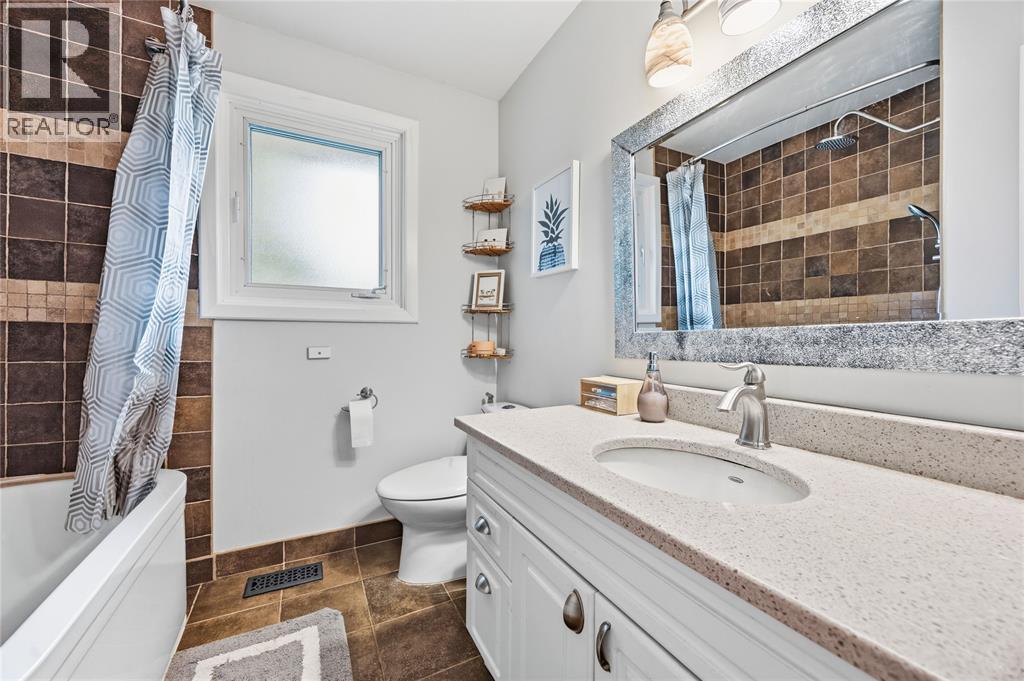 820 Woodward Crescent, Sarnia, Ontario  N7V 2E6 - Photo 19 - 26022388