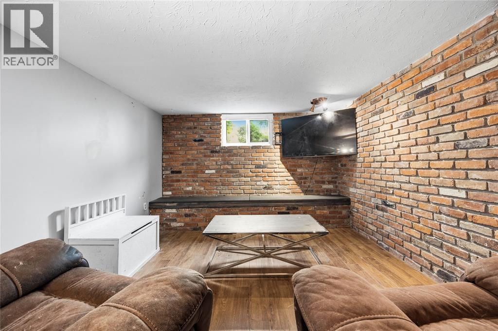 820 Woodward Crescent, Sarnia, Ontario  N7V 2E6 - Photo 21 - 26022388
