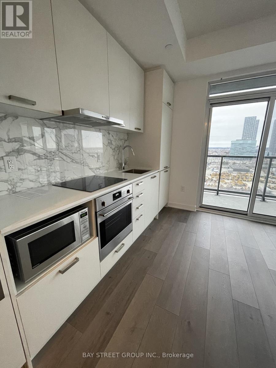 1717 - 10 Honeycrisp Crescent, Vaughan, Ontario  L4K 0M7 - Photo 2 - N13783678