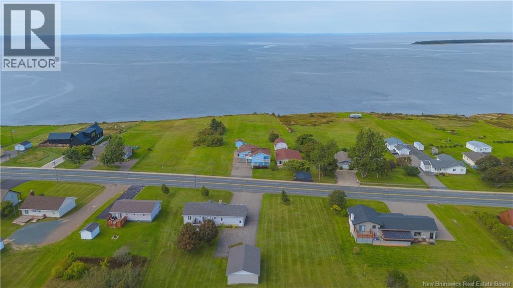 223 Boul St-Pierre E. Boulevard, Caraquet, New Brunswick  E1W 1B1 - Photo 43 - NB144128
