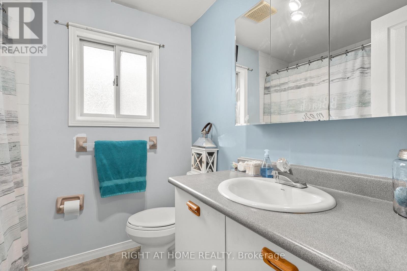 44 Ferguson Drive, Barrie, Ontario L4N 7B5 - Photo 12 - S13783702