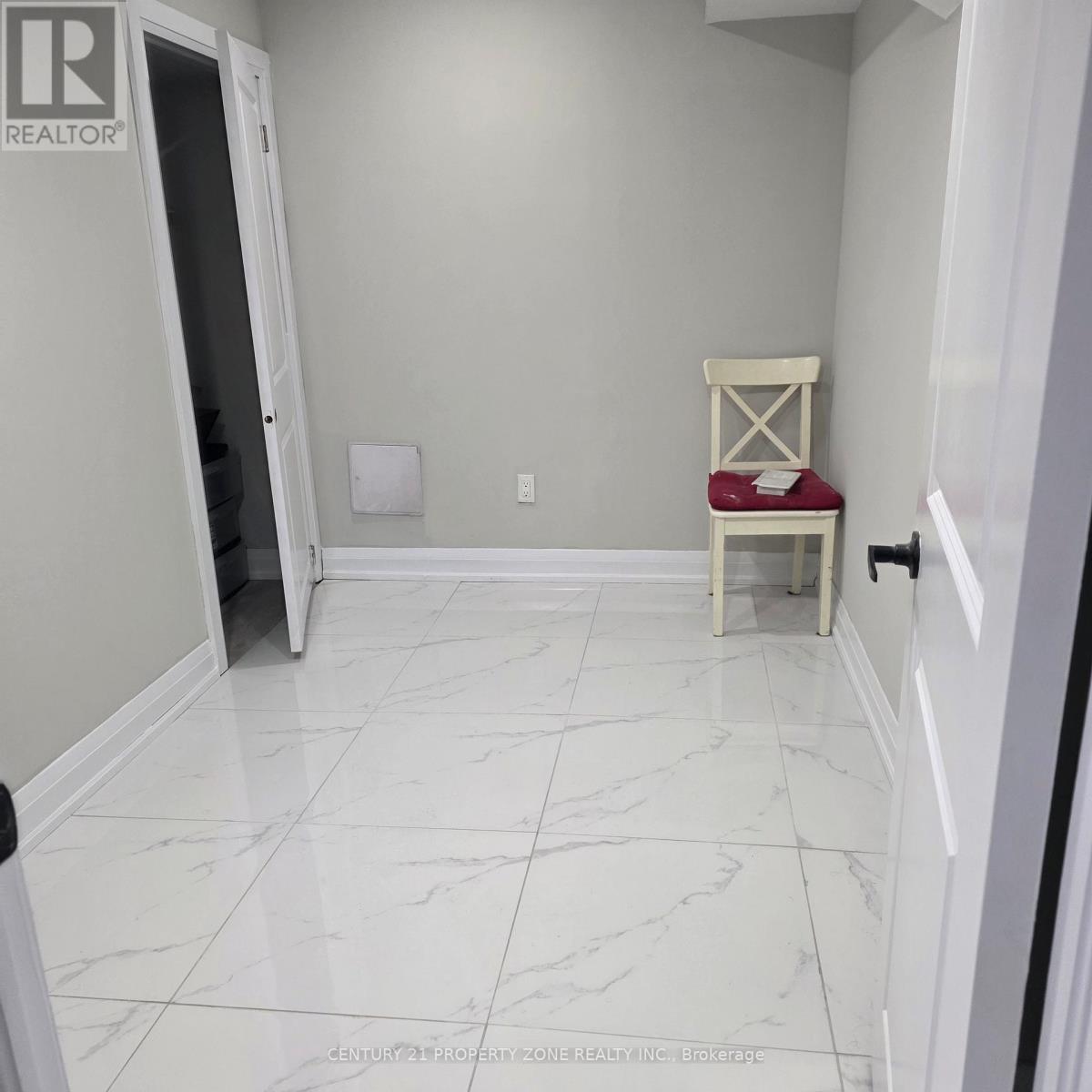 2 Bachelor Street, Brampton (Northwest Brampton), Ontario  L7A 5B1 - Photo 6 - W13783664