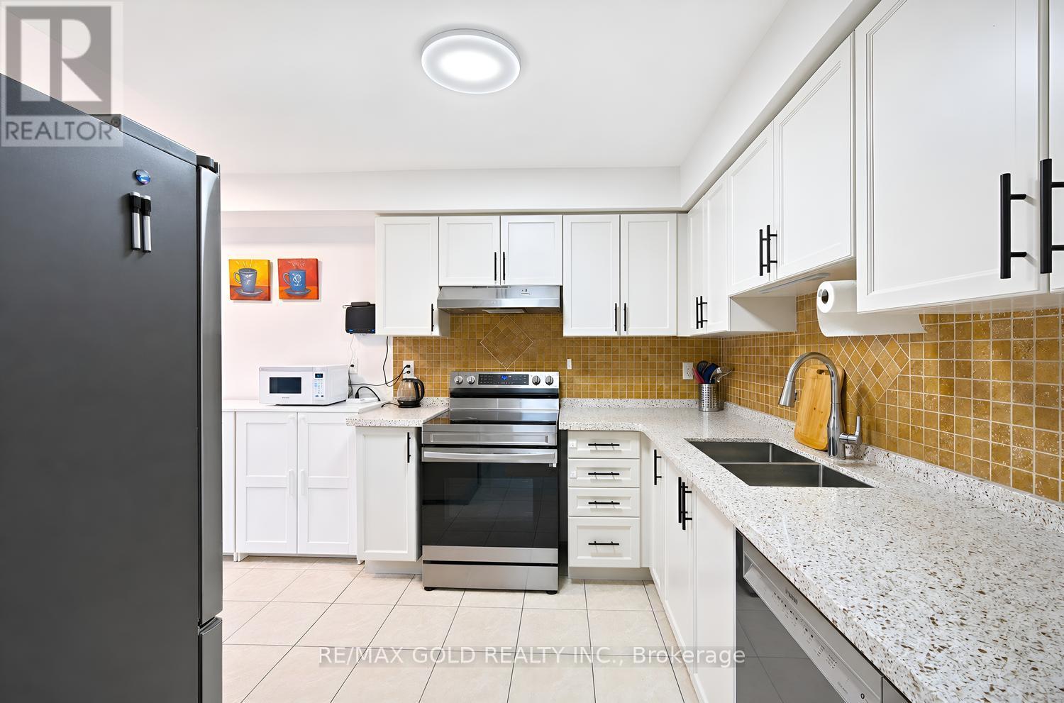 69 - 7360 Zinnia Place, Mississauga, Ontario L5W 2A4 - Photo 12 - W13783690