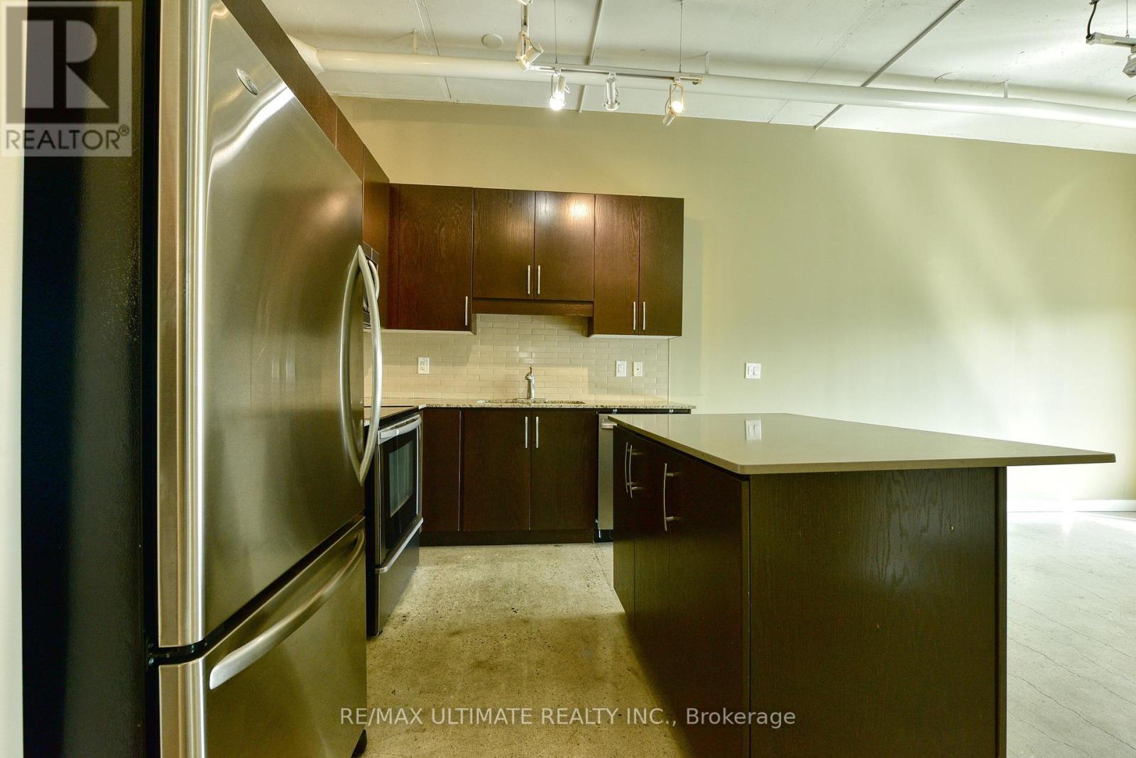 508 - 2 Fieldway Road, Toronto (Islington-City Centre West), Ontario  M8Z 0B9 - Photo 5 - W13783716