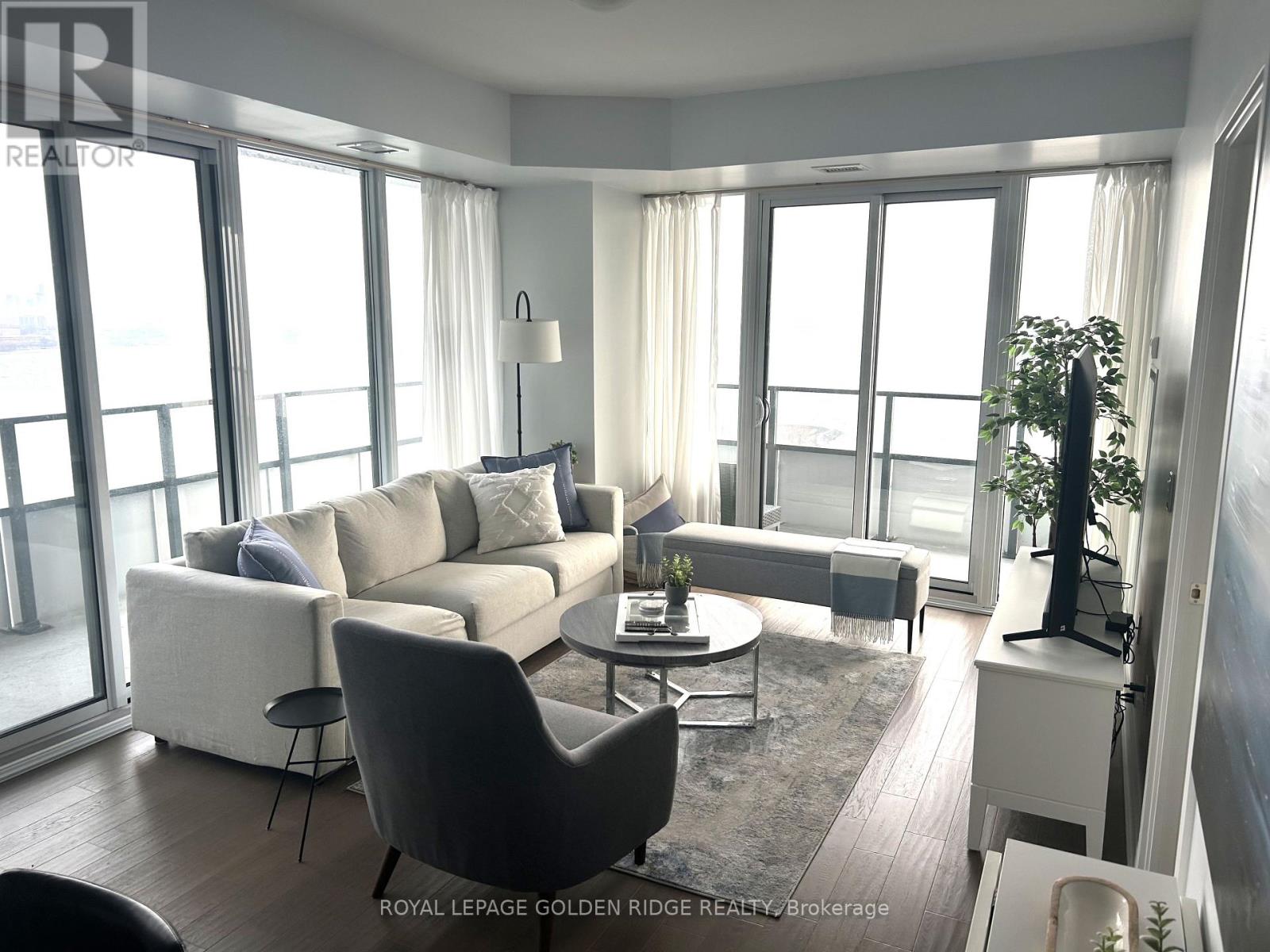 2607 - 20 Shore Breeze Drive S, Toronto (Mimico), Ontario  M8V 0C7 - Photo 2 - W13783726