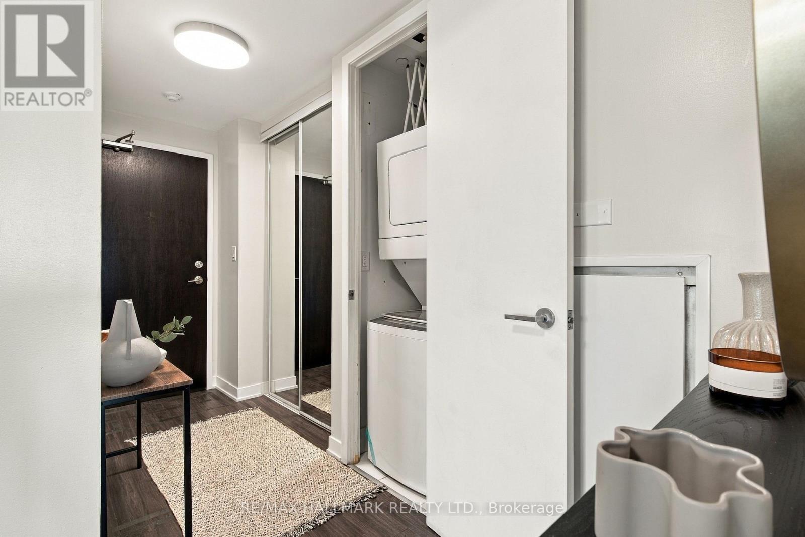 824 - 165 Legion Road N, Toronto, Ontario  M8Y 0B3 - Photo 25 - W13783748