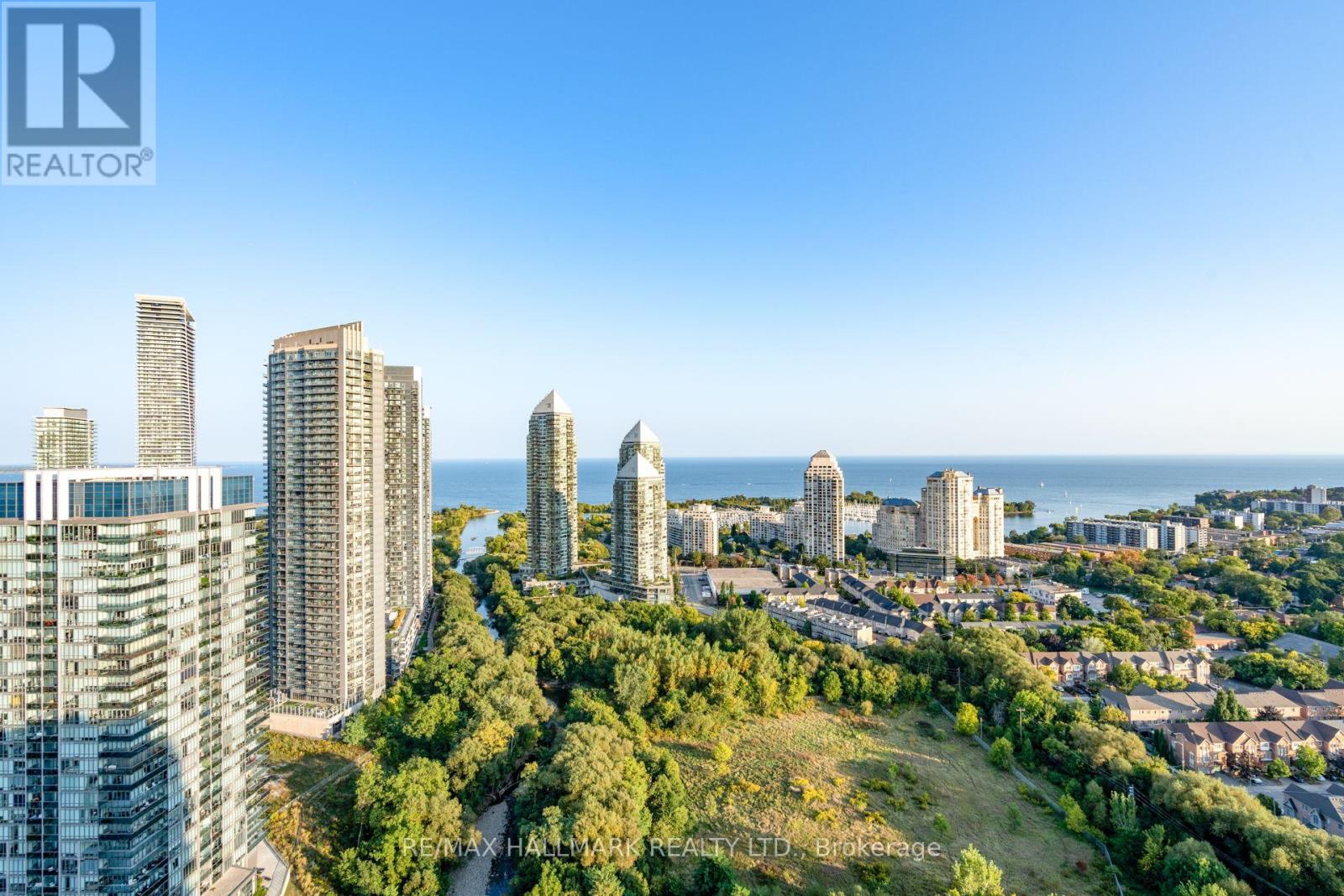 824 - 165 Legion Road N, Toronto, Ontario  M8Y 0B3 - Photo 35 - W13783748