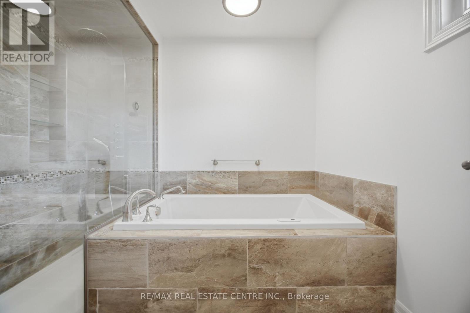 88 - 1725 The Chase, Mississauga, Ontario  L5M 4N3 - Photo 27 - W13783750