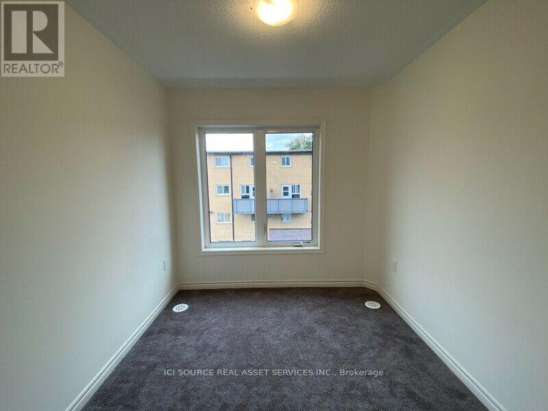10 - 2285 Mcnab Lane, Mississauga, Ontario L5J 0B3 - Photo 7 - W13783788