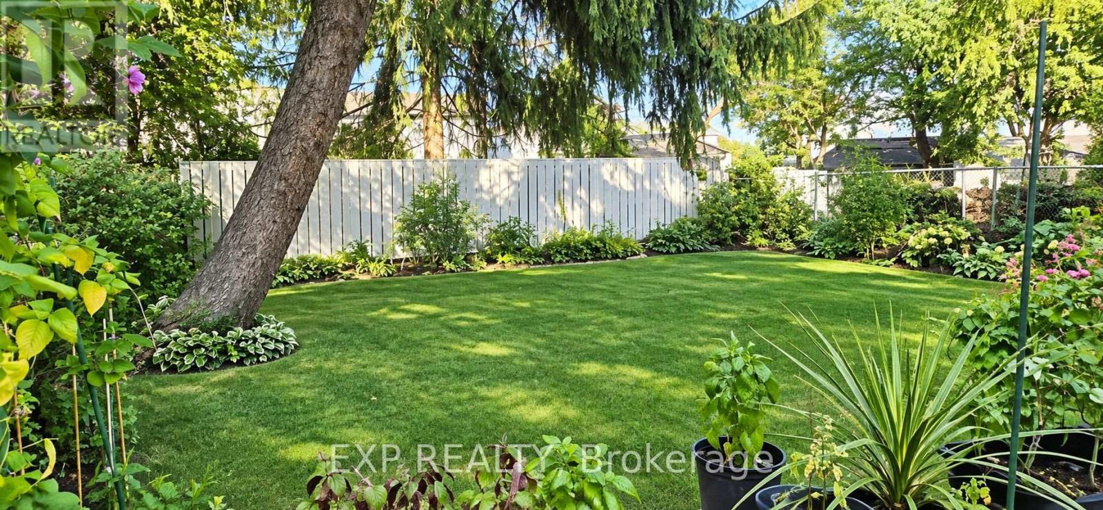 8 Habitat Square, Brampton, Ontario  L6S 1X7 - Photo 10 - W13783794