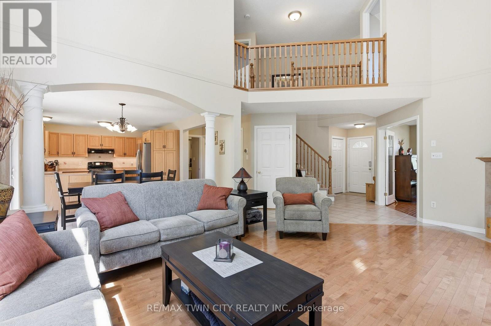 15 Carolinian Lane, Cambridge, Ontario  N1S 5B5 - Photo 10 - X13783754