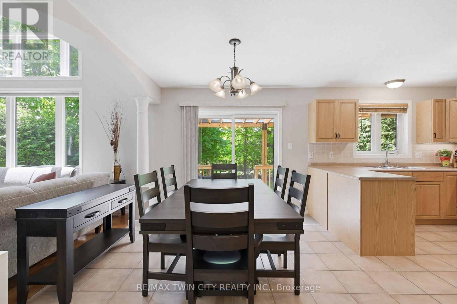 15 Carolinian Lane, Cambridge, Ontario  N1S 5B5 - Photo 13 - X13783754