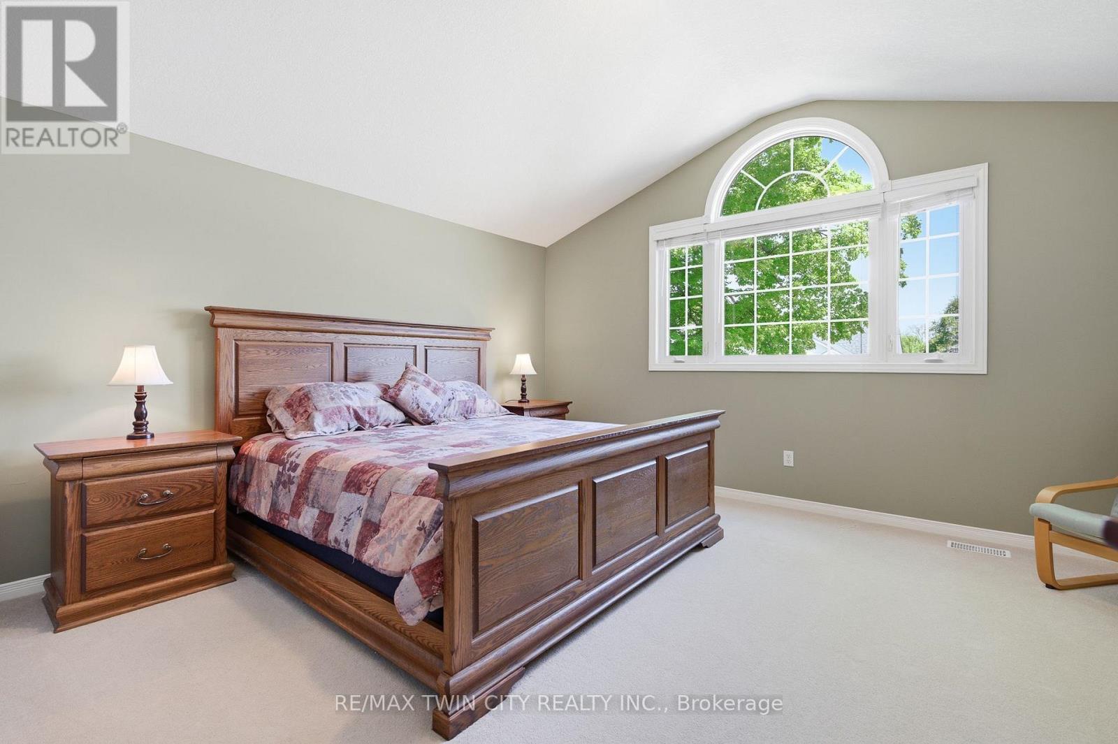 15 Carolinian Lane, Cambridge, Ontario  N1S 5B5 - Photo 22 - X13783754