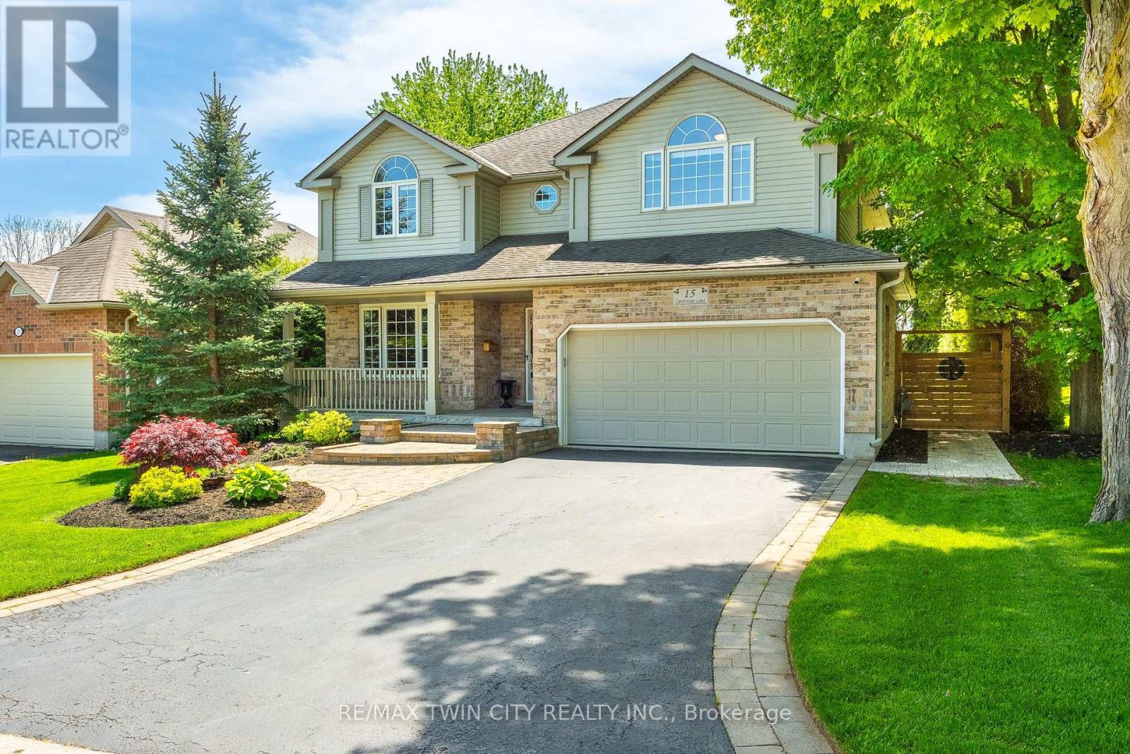 15 Carolinian Lane, Cambridge, Ontario  N1S 5B5 - Photo 3 - X13783754