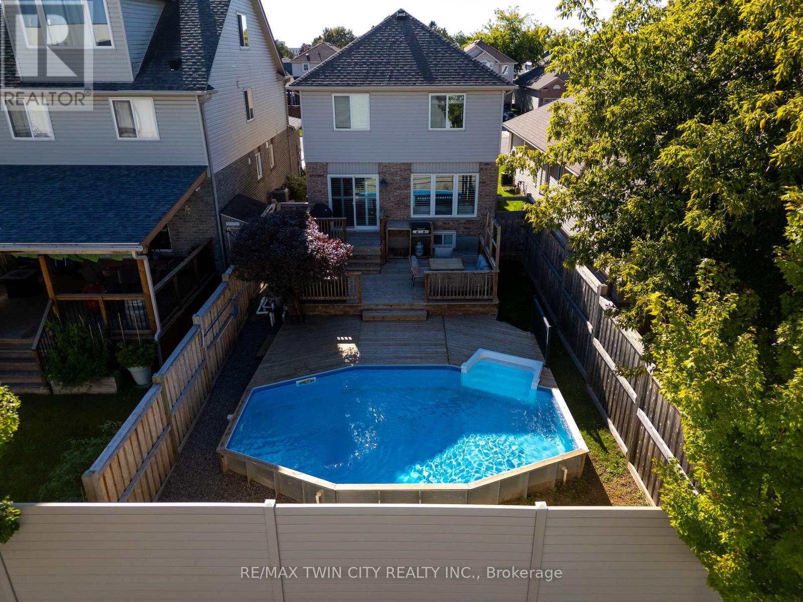 58 Chateau Crescent, Cambridge, Ontario  N3H 5S2 - Photo 49 - X13783800