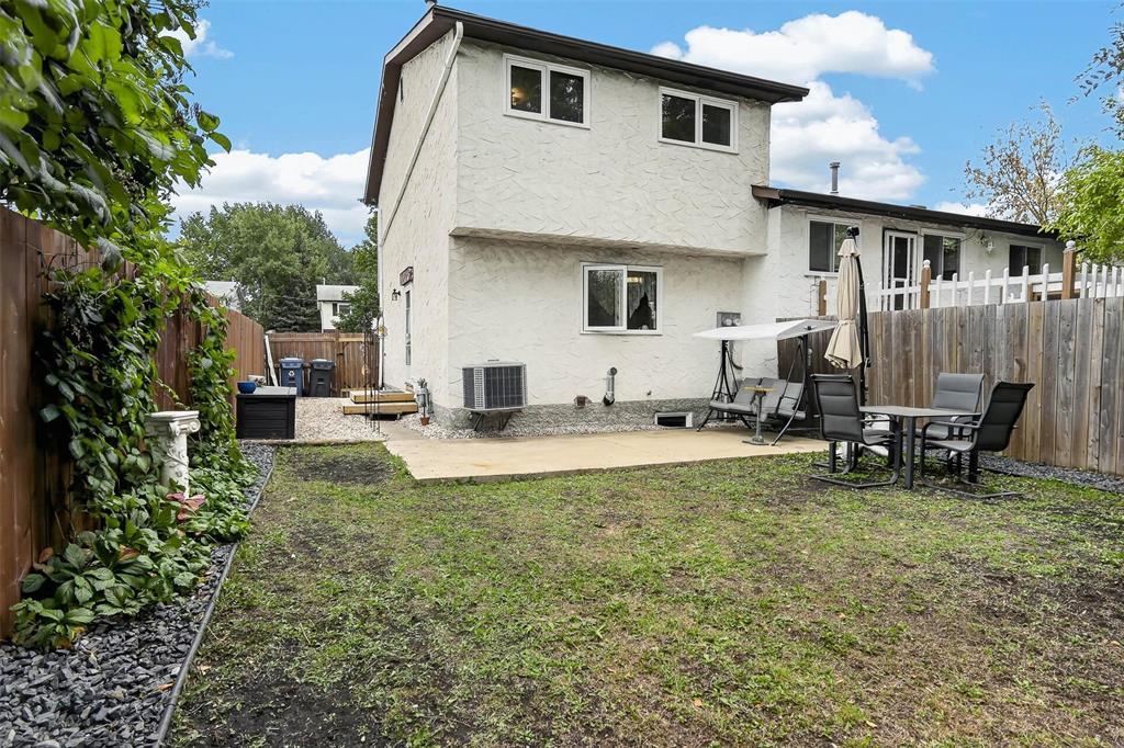 211 Hatcher Road, Winnipeg, Manitoba  R2C 3W6 - Photo 23 - 202622769
