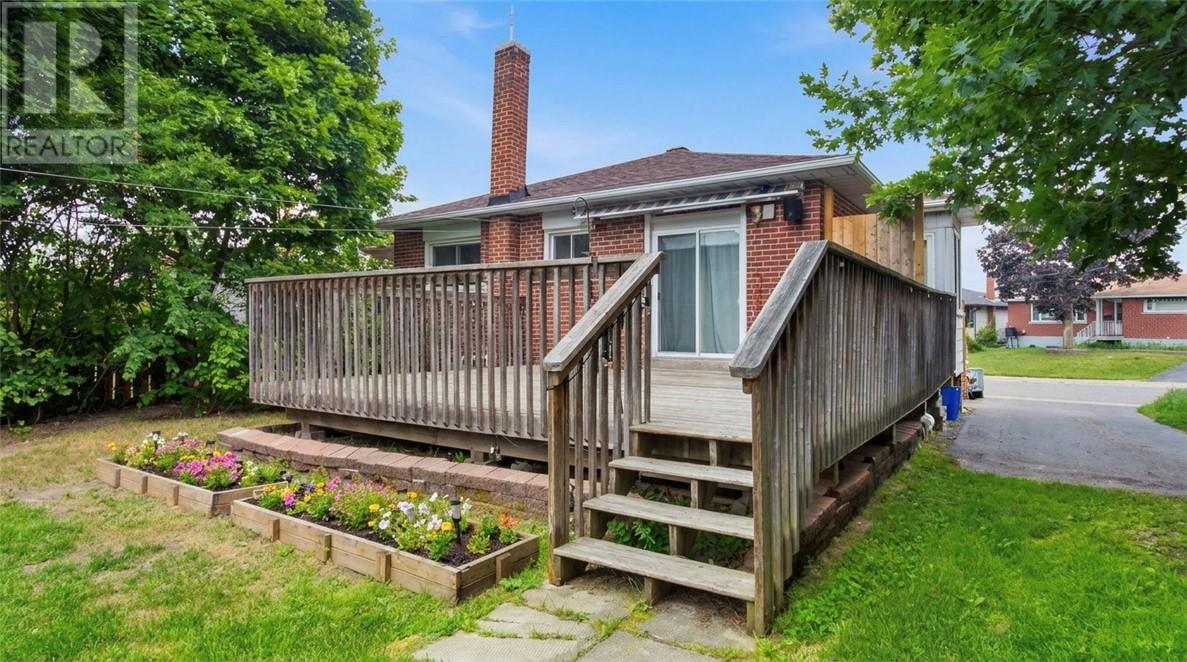 255 Fenton Avenue, Sudbury, Ontario  P3C 3E3 - Photo 12 - 2130381