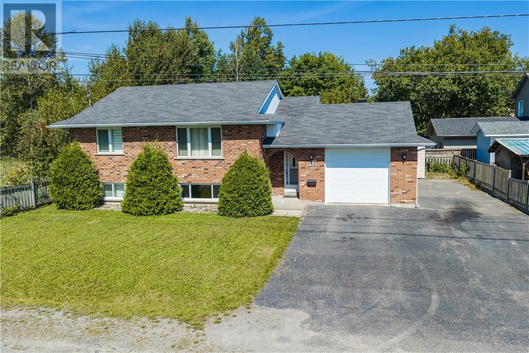 390 Alexander Street, Sudbury, Ontario  P3A 5X9 - Photo 1 - 2130351