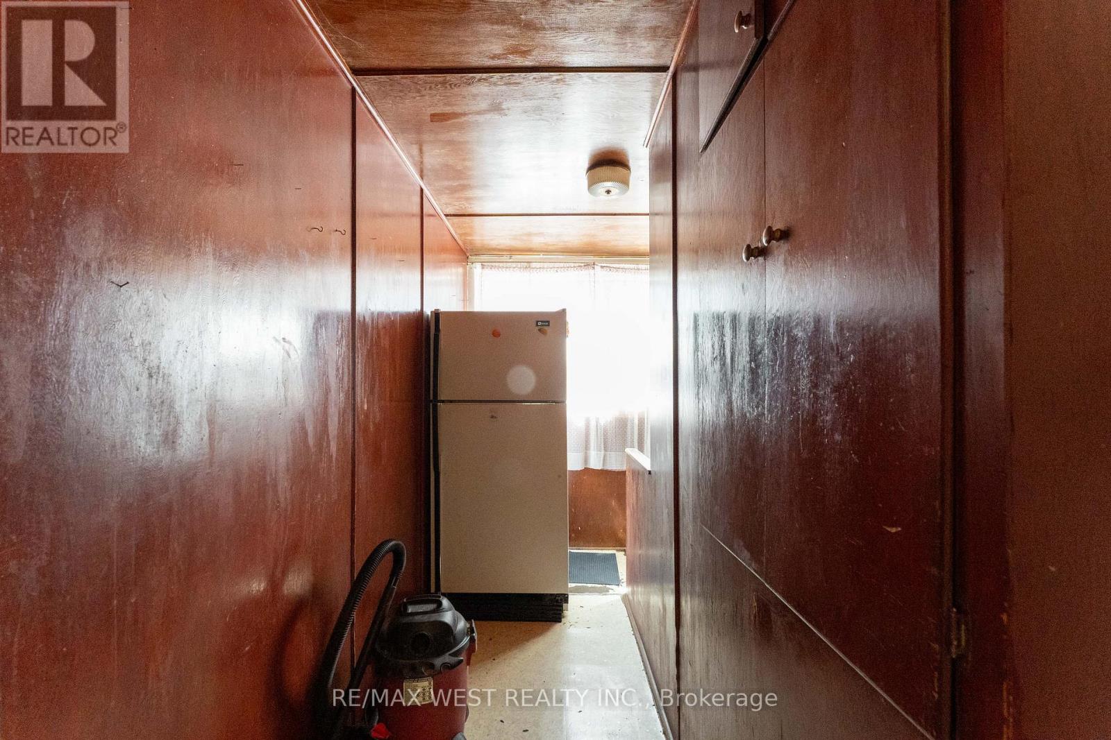 1311 King Street W, Toronto, Ontario  M6K 1G9 - Photo 12 - W13125250