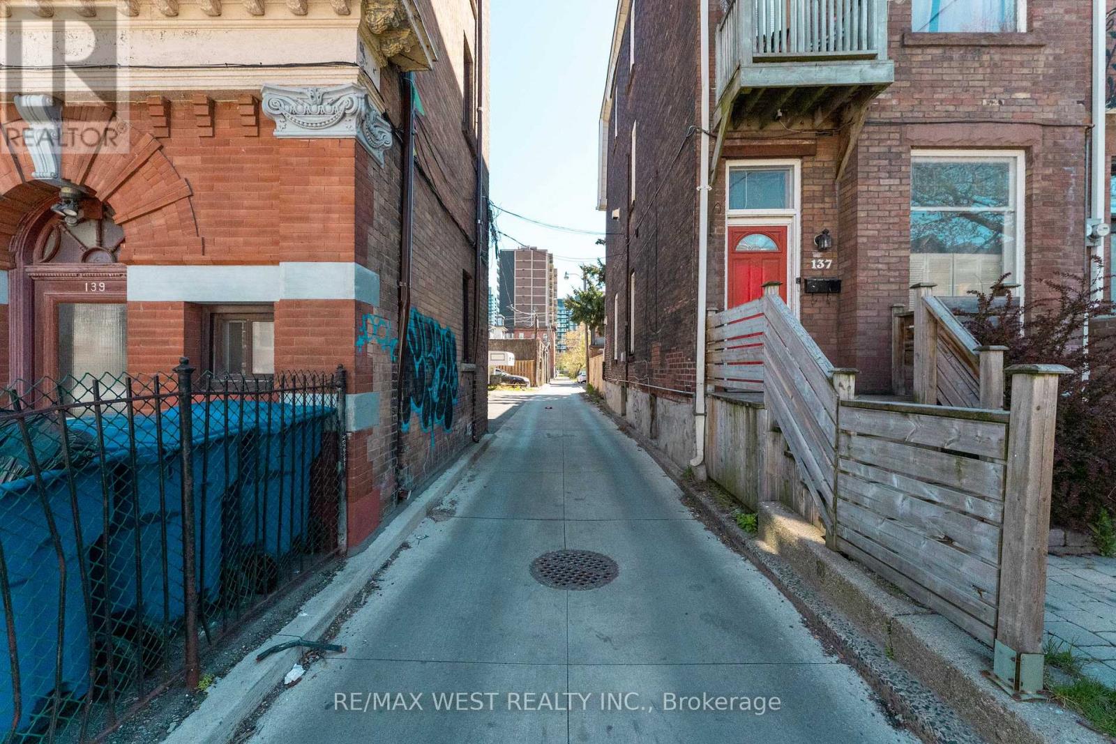 1311 King Street W, Toronto, Ontario  M6K 1G9 - Photo 46 - W13125246