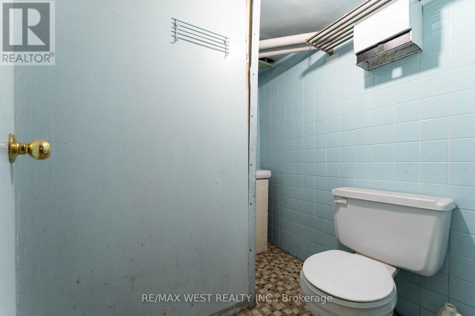 1311 King Street W, Toronto, Ontario  M6K 1G9 - Photo 43 - W13125250
