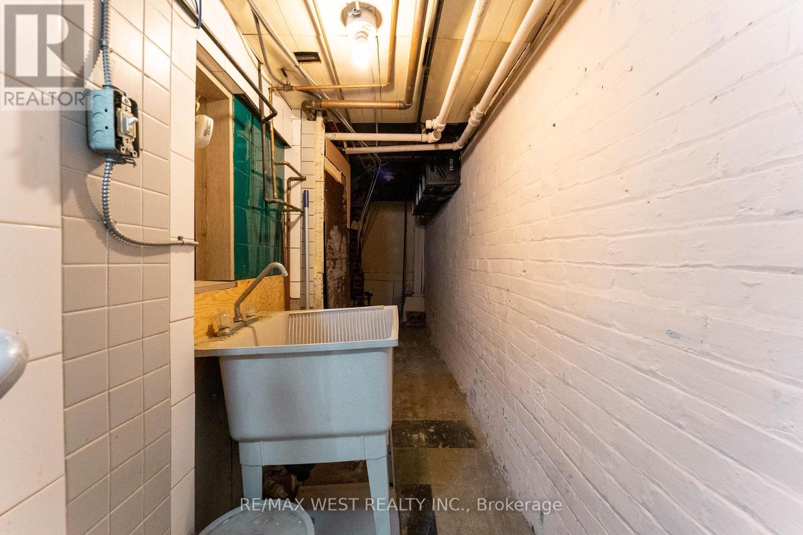1311 King Street W, Toronto, Ontario  M6K 1G9 - Photo 44 - W13125250