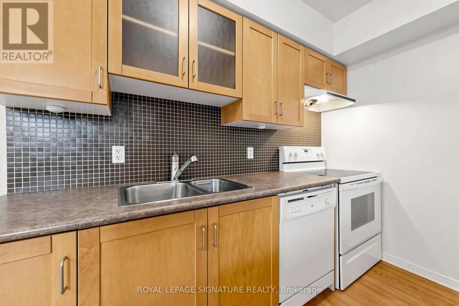 929 - 50 Western Battery Road, Toronto, Ontario  M6K 3P1 - Photo 12 - C13783838