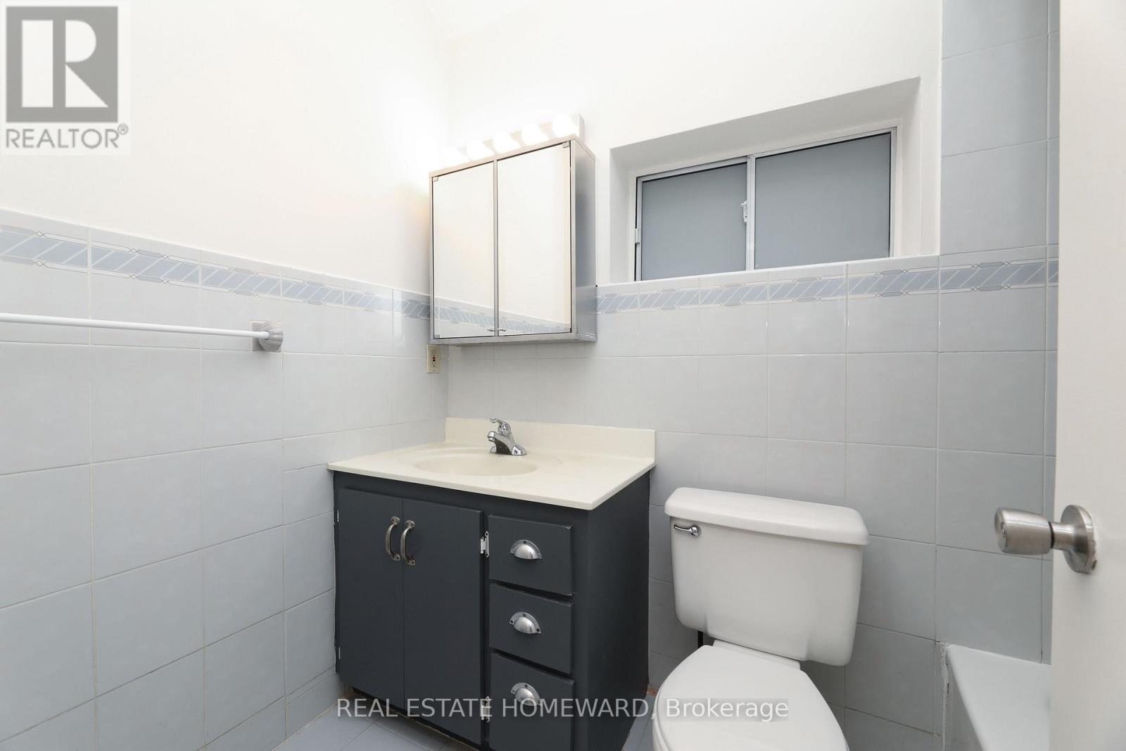 178 Delaware Avenue, Toronto, Ontario  M6H 2T3 - Photo 17 - C13783902