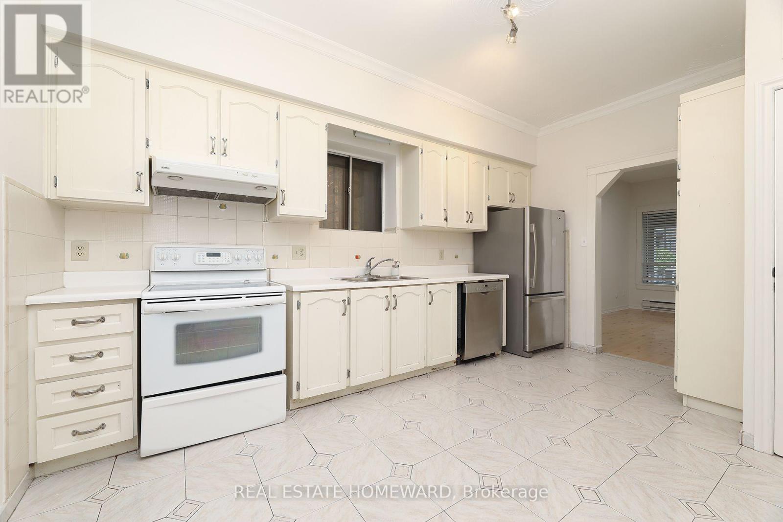 178 Delaware Avenue, Toronto, Ontario  M6H 2T3 - Photo 9 - C13783902