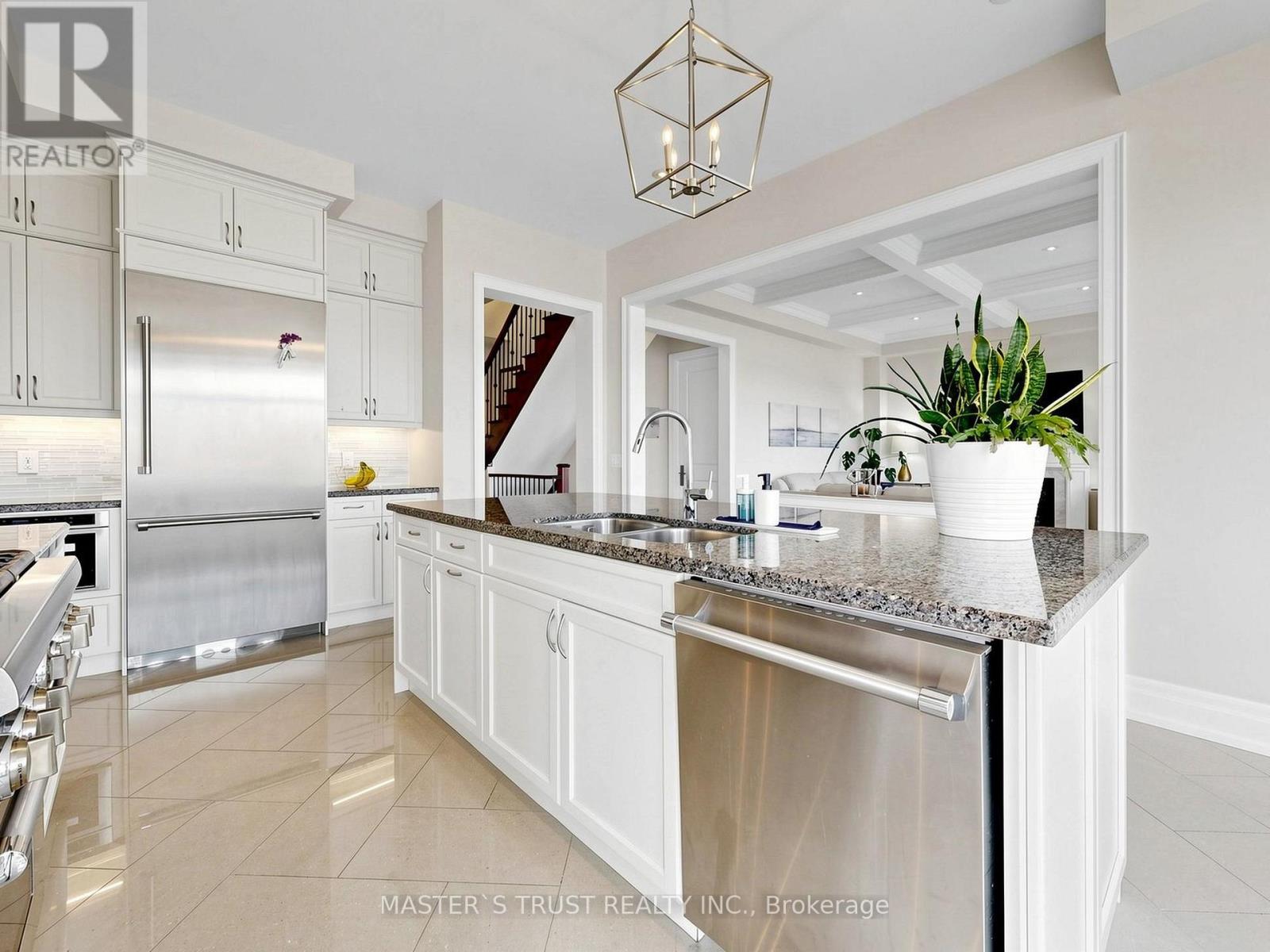 61 Grange Drive, Richmond Hill, Ontario  L4E 1E2 - Photo 16 - N13783840
